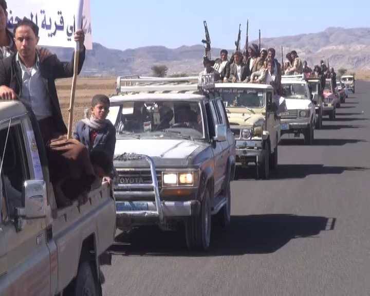 قوافل غذائية من عدد من المناطق اليمنية دعما للجيش واللجان الشعبية