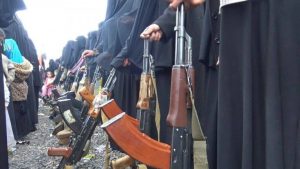 وقفة نسائية بصنعاء دعما لموقف الوفد الوطني بثبيت وقف النار
