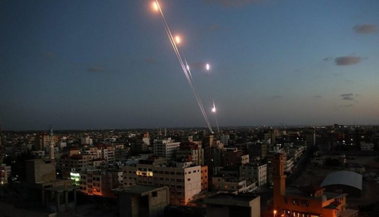 الغرفة المشتركة لفصائل المقاومة الفلسطينية تعلن مسؤوليتها عن قصف مواقع العدو ومغتصباته في غلاف غزة